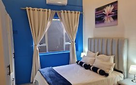 Sapphirea@54
